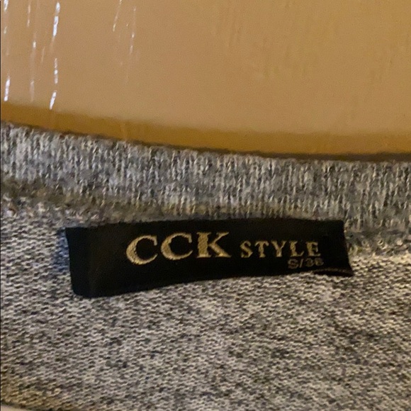 CCK Style Grey Soft long sleeve - Picture 3 of 3